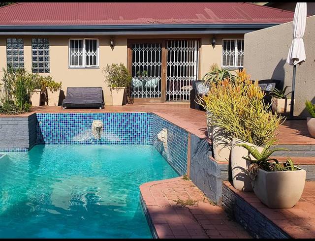 3 BEDROOM HOUSE FOR SALE IN KENSINGTON